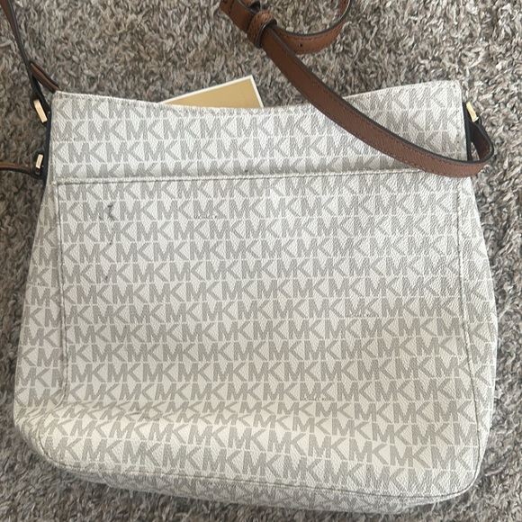 NWT Michael Kors jet set travel large logo messenger bag vanilla - Picture 5 of 7